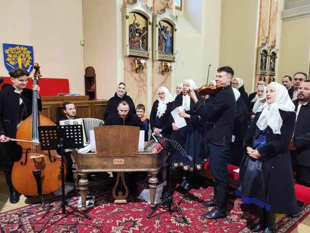 svatostefanska-omsa-2022-horne-oresany-001